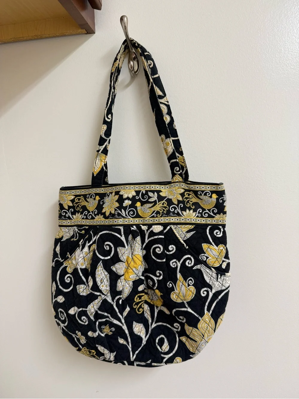 Vera Bradley brand vera